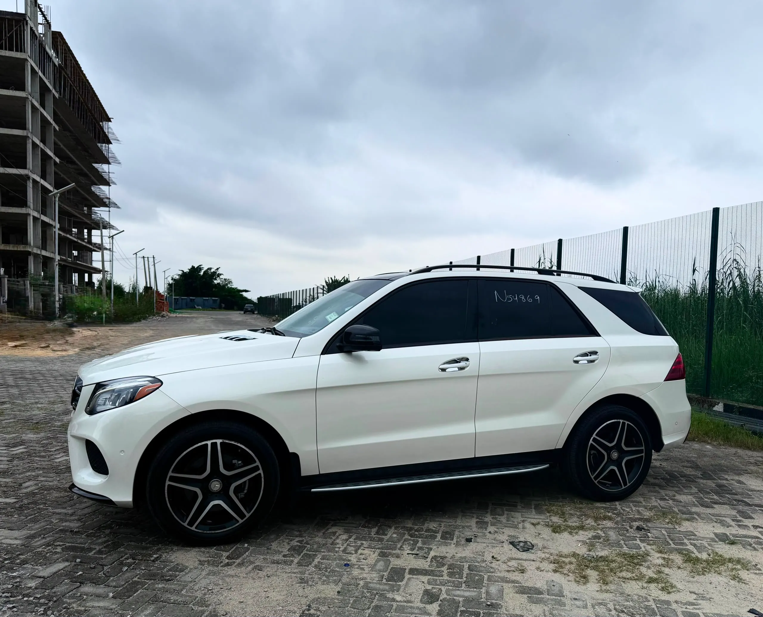 2017 Mercedes-Benz GLE 400 for sale at Gidi Exotics, Lagos